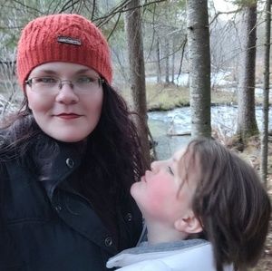 Meet your Posher, Candice